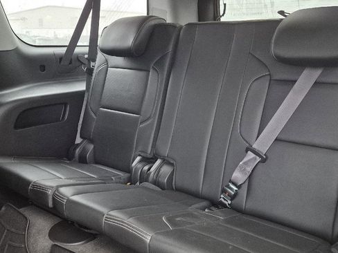 Used 2015 GMC Yukon XL Denali image 8