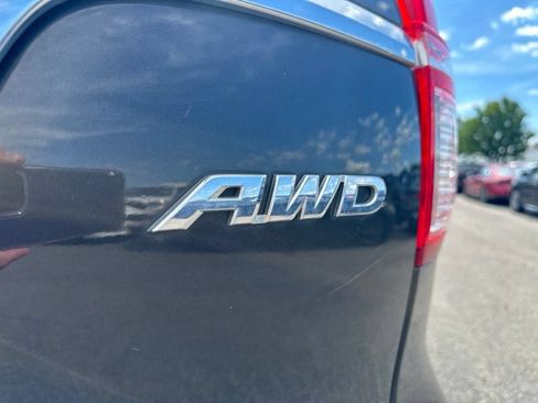 Used 2015 Honda CR-V LX image 4