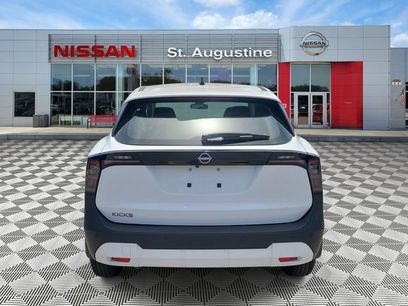 New 2026 Nissan Kicks S w/ Charging Package
