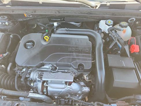 Used 2024 Chevrolet Malibu LT FWD image 13