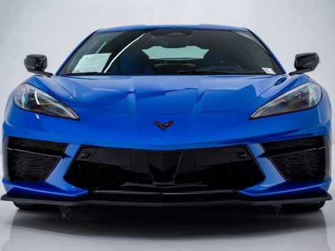 Used 2025 Chevrolet Corvette Stingray Premium Cpe w/ Z51 Performance Package RWD image 6