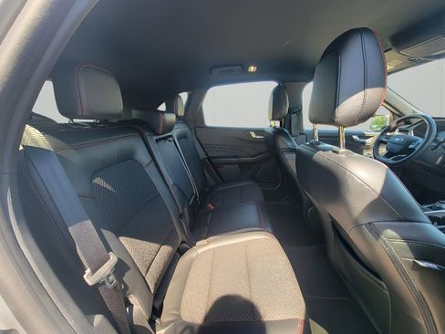 Used 2023 Ford Escape ST-Line Select w/ Tech Pack #2 AWD/4WD image 31