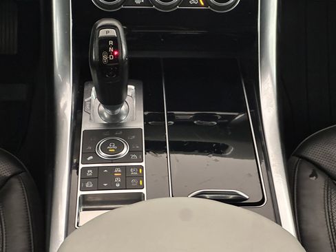 Used 2016 Land Rover Range Rover Sport Supercharged image 18
