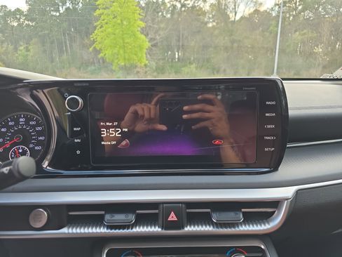 Used 2023 Kia K5 GT-Line image 23