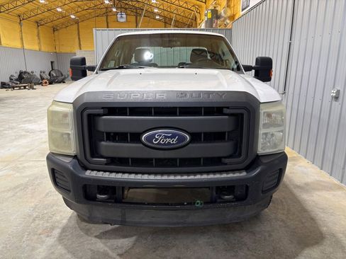 Used 2015 Ford F250 XL w/ Power Equipment Group image 7