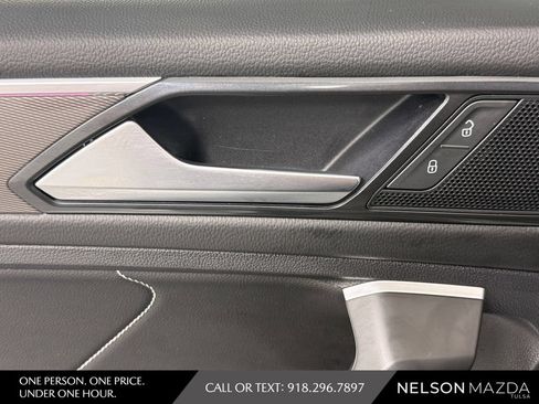 Used 2024 Volkswagen Tiguan SE R-Line AWD/4WD image 20