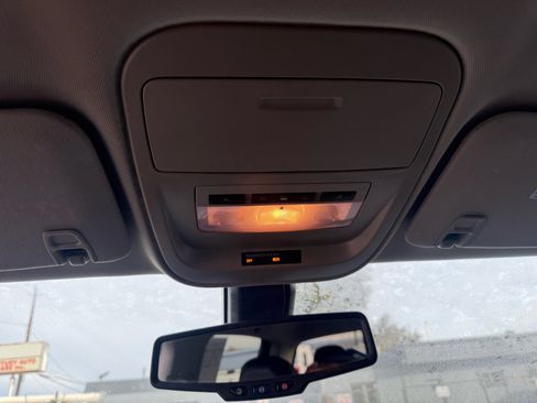 Used 2019 Chevrolet Colorado Z71 image 25