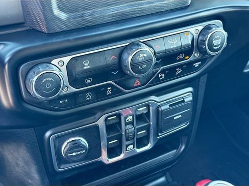 Used 2020 Jeep Wrangler Unlimited Sport AWD/4WD image 15