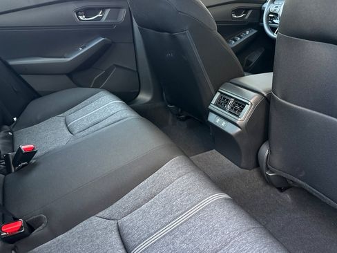 Used 2025 Honda Accord Sport image 31