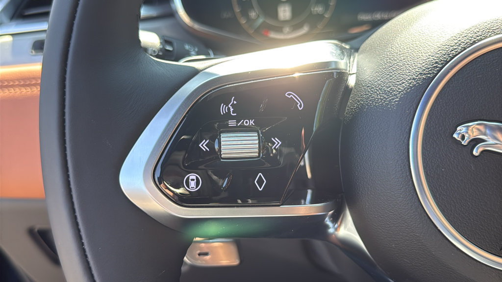 New 2026 Jaguar F-PACE R-Dynamic S AWD/4WD image 13