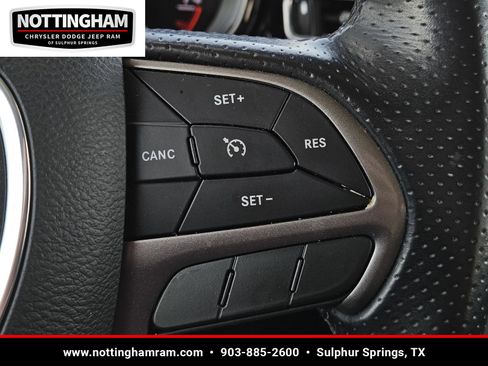 Used 2022 Dodge Durango SXT image 19