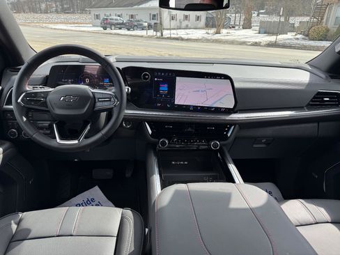 New 2026 Chevrolet Suburban RST image 39