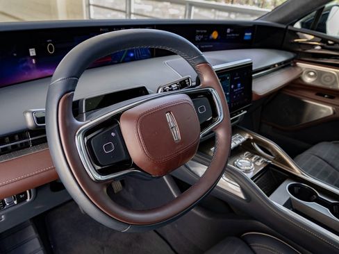 Used 2026 Lincoln Nautilus Black Label image 20