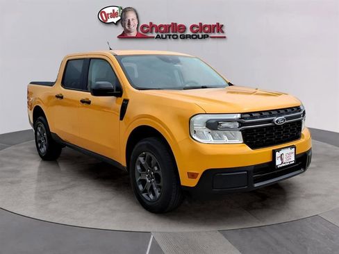 Used 2022 Ford Maverick XLT image 7