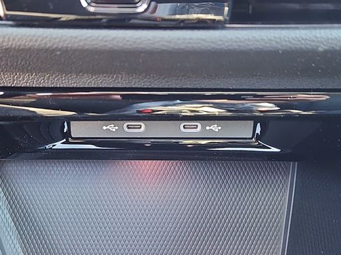 New 2026 Volkswagen Golf AWD/4WD image 13