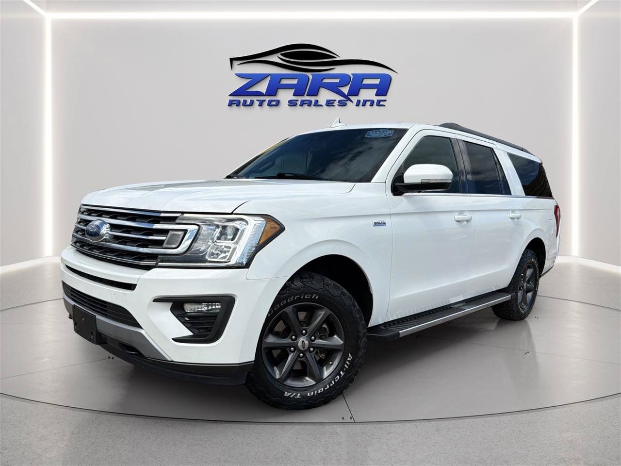Used 2020 Ford Expedition Max XLT w/ Equipment Group 202A AWD/4WD image 1