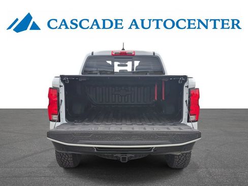 Certified 2026 Chevrolet Colorado ZR2 w/ Technology Package AWD/4WD image 9