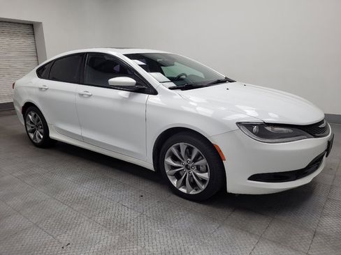 Used 2015 Chrysler 200 S image 11