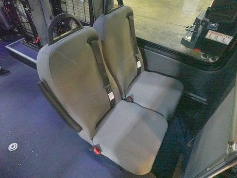 Used 2014 Chevrolet Express 3500 w/ Shuttle Bus Package image 17