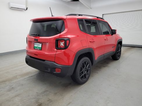 Used 2020 Jeep Renegade Altitude image 9