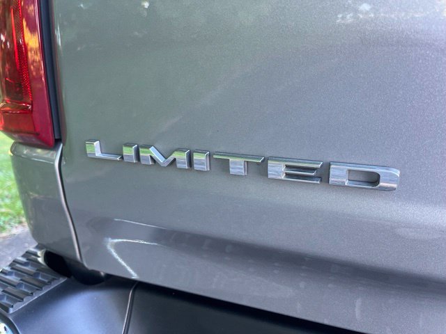 Used 2025 RAM 1500 Limited AWD/4WD image 7