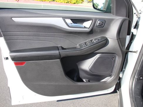 Certified 2023 Ford Escape SE w/ PHEV Premium Package FWD image 22