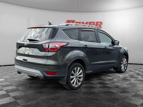 Used 2018 Ford Escape Titanium w/ Ford Safe & Smart Package image 5