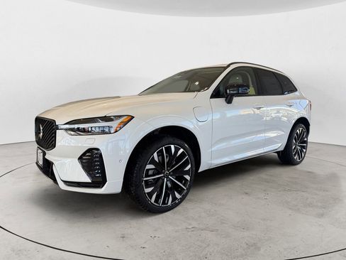 New 2026 Volvo XC60 T8 Ultra w/ Protection Package Premier AWD/4WD image 2