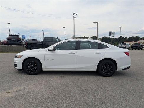 Used 2024 Chevrolet Malibu LS w/ Driver Confidence Package image 6