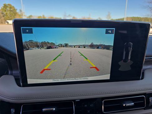 Used 2022 Lincoln Nautilus Reserve image 23