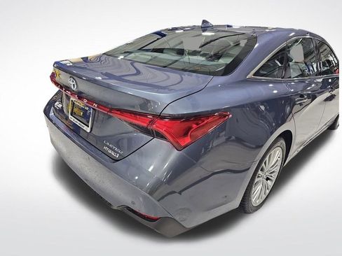Used 2019 Toyota Avalon Limited w/ Advanced Safety Package image 13