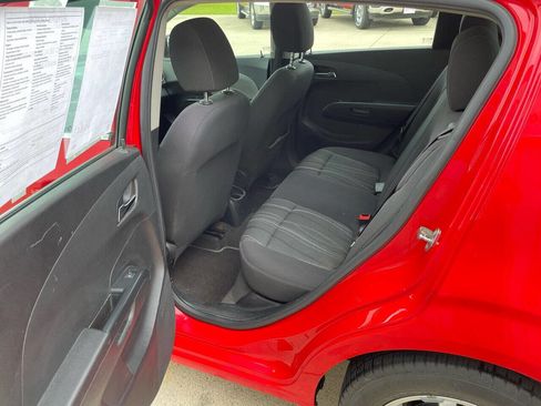 Used 2015 Chevrolet Sonic LT image 6