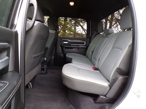 Used 2024 RAM 3500 Big Horn image 9