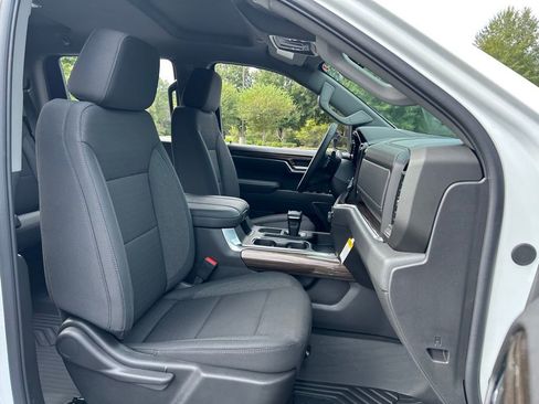 New 2026 Chevrolet Silverado 1500 LT Trail Boss w/ LPO, Dark Essentials Package image 45