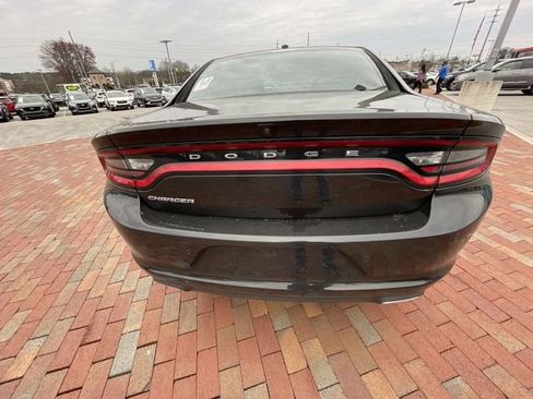 Used 2022 Dodge Charger SXT image 16