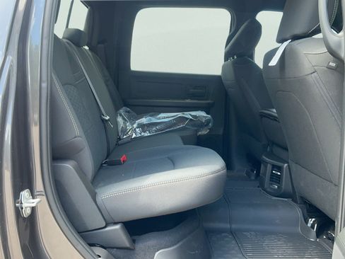 New 2025 RAM 2500 Tradesman AWD/4WD image 13