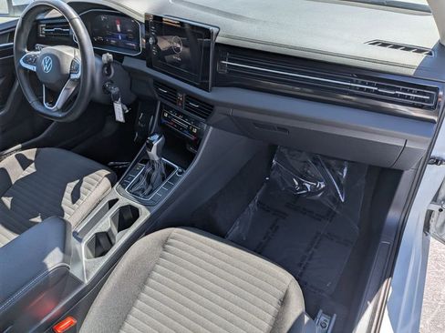 Used 2025 Volkswagen Jetta S image 30