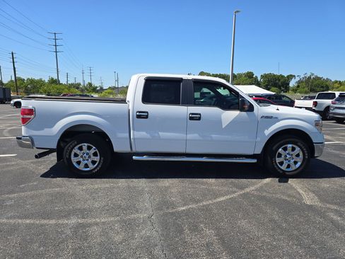 Used 2014 Ford F150 XLT w/ Equipment Group 302A Luxury RWD image 3