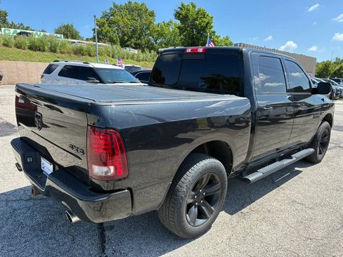 Used 2016 RAM 1500 Sport w/ Black Ram 1500 Sport Group AWD/4WD image 4