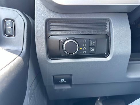 New 2024 Ford F550 4x4 SuperCab Super Duty image 33