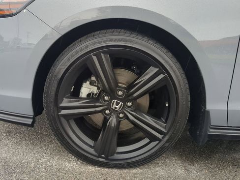 Used 2025 Honda Accord Sport image 34