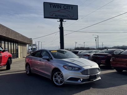 Used 2018 Ford Fusion SE w/ Fusion SE Technology Package