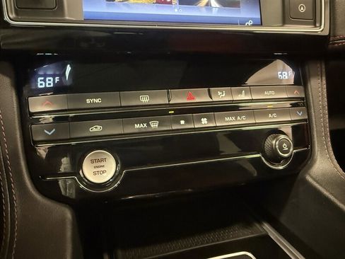 Used 2017 Jaguar F-PACE R-Sport AWD/4WD image 25