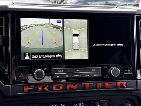 Used 2025 Nissan Frontier PRO-4X w/ Pro Convenience Package AWD/4WD image 10