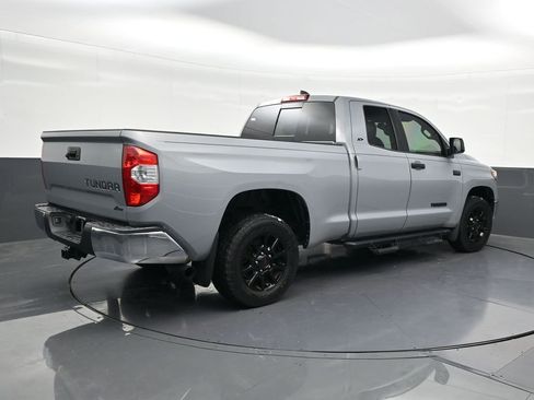 Used 2020 Toyota Tundra SR5 w/ SR5 Upgrade Package RWD image 5