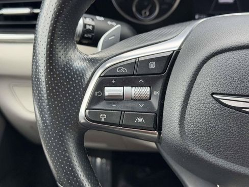 Used 2025 Genesis G70 2.5T AWD/4WD image 9