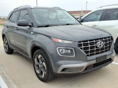 Used 2024 Hyundai Venue Limited