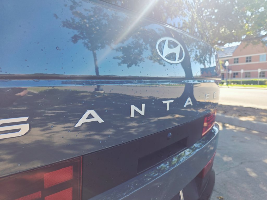 Certified 2025 Hyundai Santa Fe SEL FWD image 21