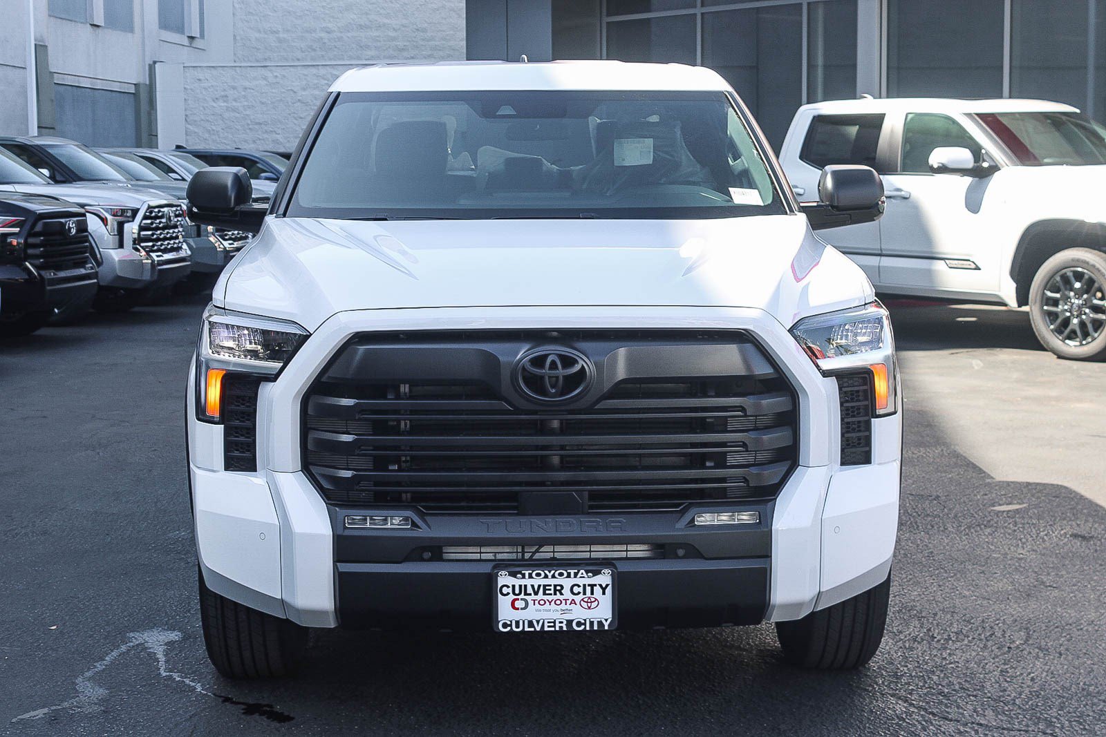 New 2026 Toyota Tundra SR5 w/ SR5 Convenience Package RWD image 2