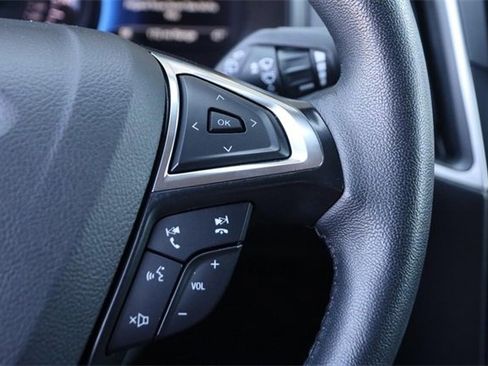 Certified 2024 Ford Edge SEL image 12